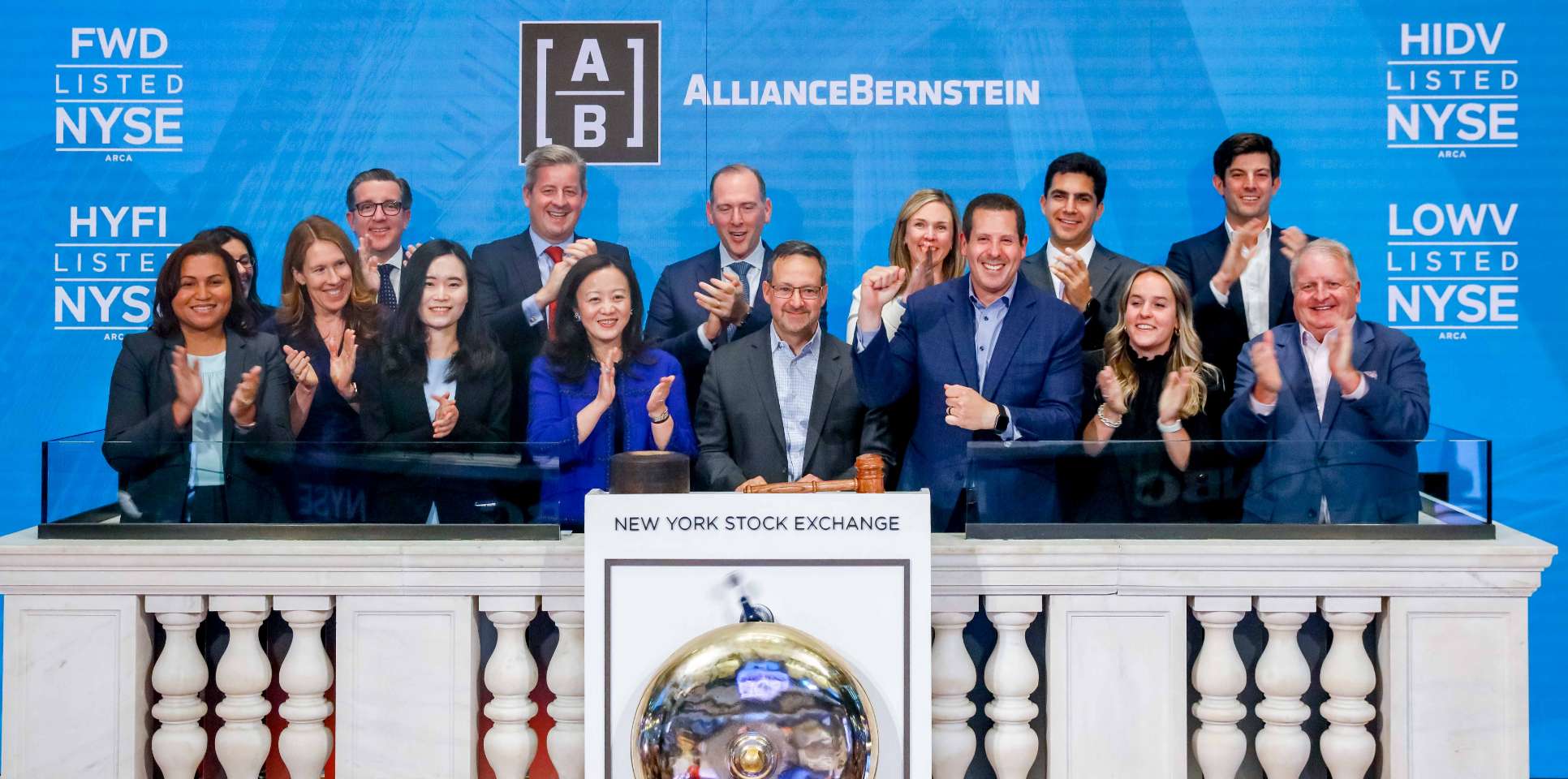 AllianceBernstein Rings The Closing Bell®    The New York Stock Exchange welcomes AllianceBernstein, today, June 8, 2023, in celebration of AB High Yield ETF (NYSE Arca: HYFI), AB Disruptors ETF (NYSE Arca: FWD), AB US High Dividend ETF (NYSE Arca: HIDV) and AB US Low Volatility Equity ETF (NYSE Arca: LOWV). To honor the occasion, Lei Qiu, Portfolio Manager of the AB Disruptors ETF, joined by Lynn Martin, NYSE President, rings The Closing Bell®. 
 
Photo Credit: NYSE